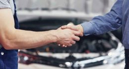 Tips Membeli Mobil Bekas - Cover Mobilmu - By Gicut Smarket