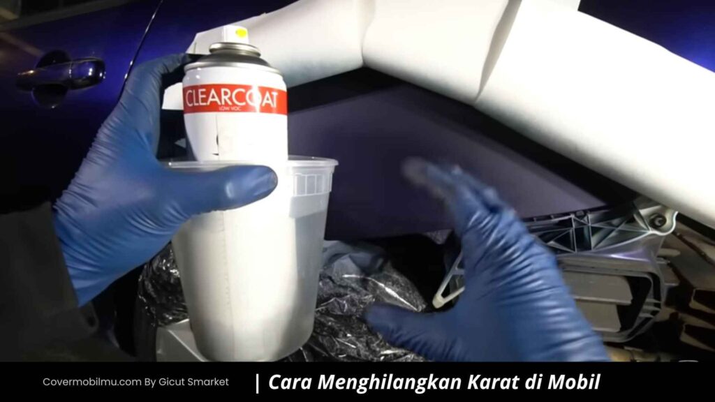 Semprotkan Base Coat dan Clear Coat- Cover Mobilmu By Gicut Smarket