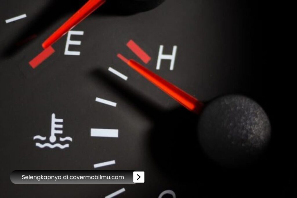 Lakukan Ini Saat Mobil Overheat Saat Macet