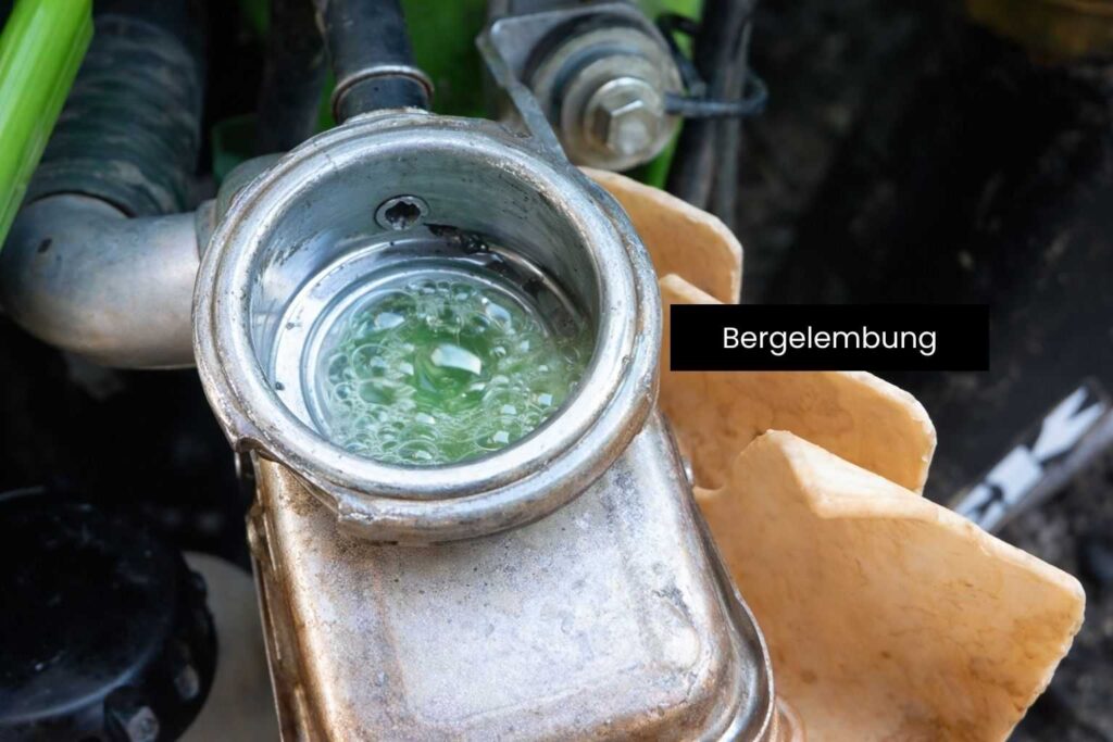 Penyebab Air Radiator Berbusa atau Bergelembung