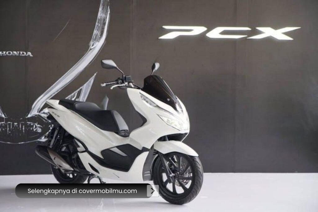 3 Alasan Kenapa NMax Lebih Laku dari PCX 3